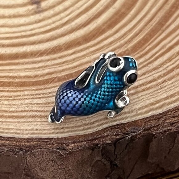 Pandora Metallic Blue Gecko Charm - Picture 2 of 6